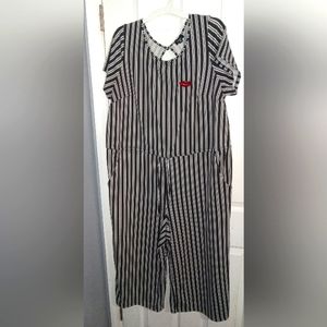 womans xl black and white stripe jumpsuit with pockets and drawstring waist Tace